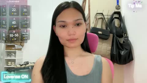 yrdrmgrl_jennie26 online show from 04.22.26