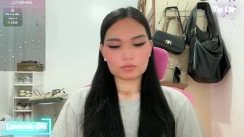yrdrmgrl_jennie26 online show from 05.06.26