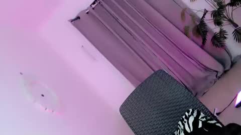 ysabella_love69 online show from 11.24.25