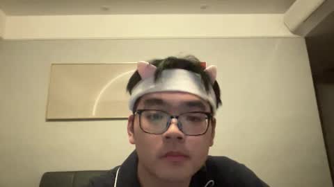 Albert Locko online show from 02.04.26