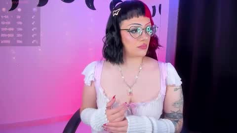   online show from 02.25.26