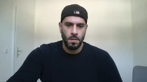 Snapshot of yul53 chatting on 11.12.25 yul53 online show from 11.12.25