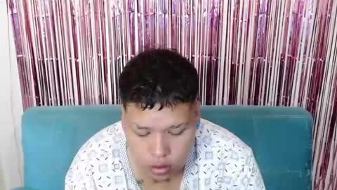 Snapshot of yulandval chatting on 12.03.25 yul and val couple online show from 12.03.25