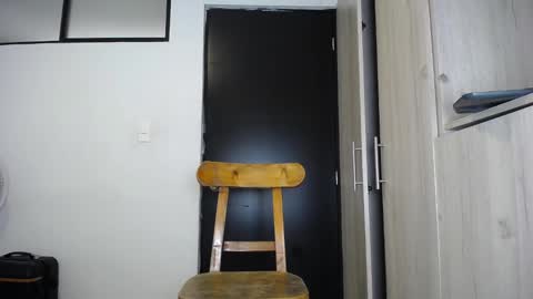 Snapshot of yulian_23 chatting on 10.31.25 Ivan online show from 10.31.25