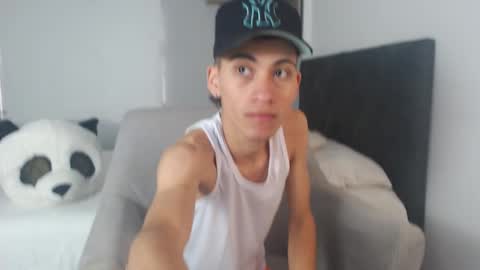 yulian_vasquez online show from 03.06.25