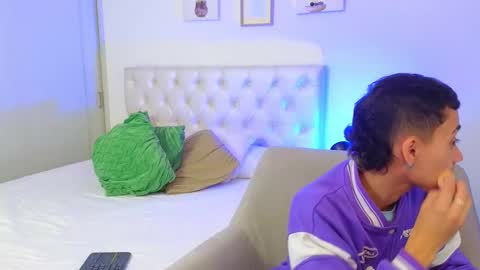 yulian_vasquez online show from 02.02.26