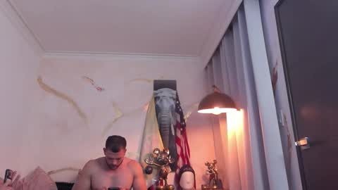 Snapshot of yulianpereira25 chatting on 02.26.26 yulian 2811 online show from 02.26.26