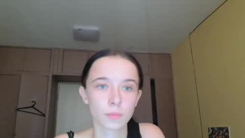 Yuliia online show from 09.22.25