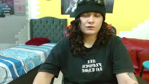 Snapshot of yumandsay chatting on 12.16.25 Snowflake online show from 12.16.25