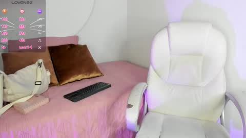 YUMEKO  online show from 11.14.25