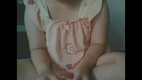 yumi123_ online show from 11.14.25