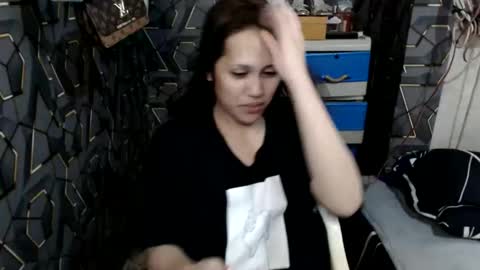 yumi online show from 01.13.26