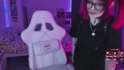 Snapshot of yumi_youkai chatting on 02.14.26 Yumi 3 online show from 02.14.26