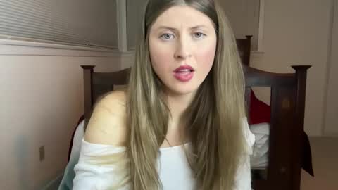 yumiandwolf online show from 12.01.25