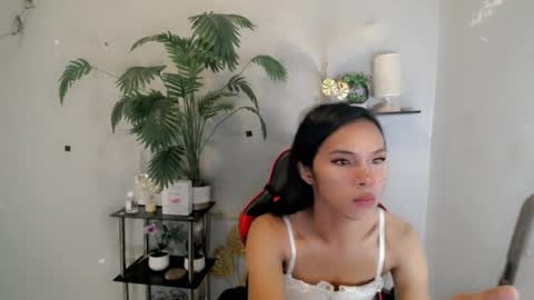 CALL ME YUMLEXX online show from 07.07.26