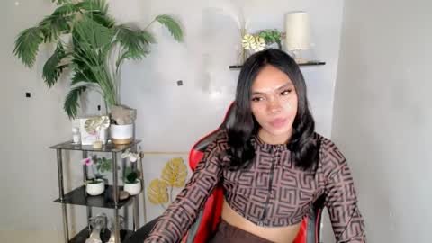 CALL ME YUMLEXX online show from 08.07.26