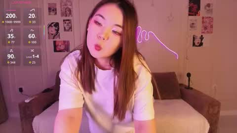 Yumi online show from 11.22.25