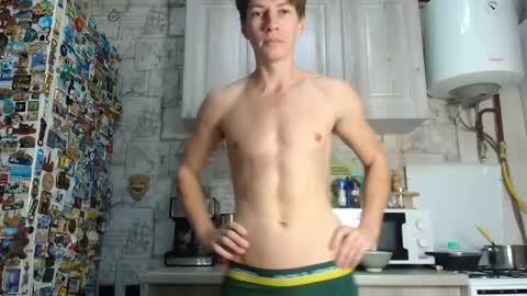 Snapshot of yummyalexxx chatting on 12.31.24 Alex online show from 12.31.24