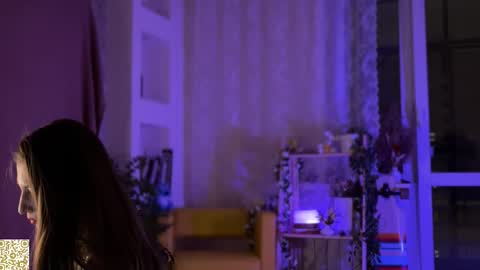 Snapshot of yummycitrus chatting on 11.17.25 Katherine online show from 11.17.25