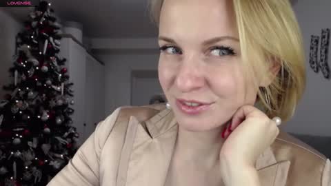 Lillya online show from 12.27.24