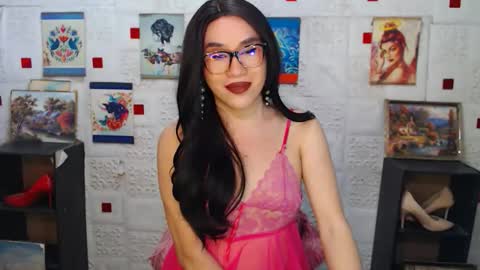 Snapshot of yumyumgreatcumts chatting on 09.15.25 HOT CHLOE 3 online show from 09.15.25