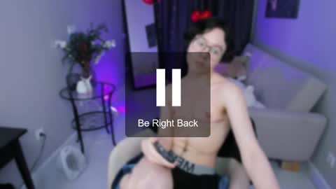 Yan Fillip hehim    online show from 02.23.25