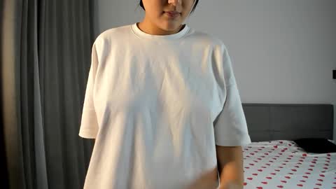 Yuna online show from 11.17.25