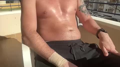 Snapshot of yungbucker chatting on 12.02.25 Yungbucker online show from 12.02.25