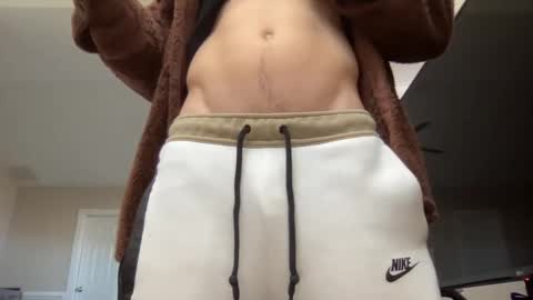 Snapshot of yungbull06 chatting on 02.14.25 Yung Bull online show from 02.14.25