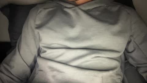 Snapshot of yungbull06 chatting on 10.07.25 Yung Bull online show from 10.07.25