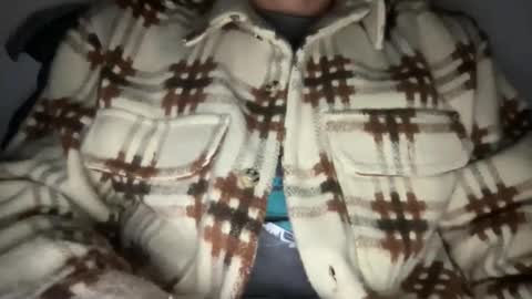 Snapshot of yungbull06 chatting on 11.09.25 Yung Bull online show from 11.09.25