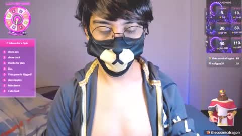 Snapshot of yuniorb chatting on 07.08.26 the puppy boy online show from 07.08.26