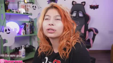 yunorose_ online show from 11.01.25