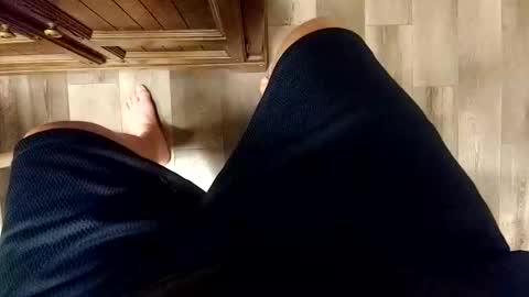 Snapshot of yupthatshim chatting on 11.26.25 yupthatshim online show from 11.26.25