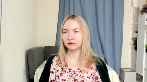 Alesia online show from 11.24.25