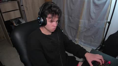 yurii_moody online show from 12.03.24