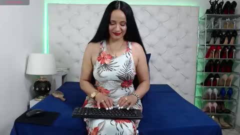    2  online show from 11.27.25