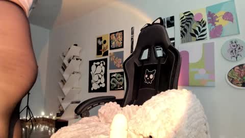 paola online show from 09.15.25