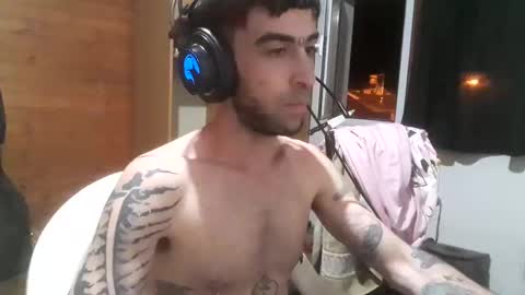 Snapshot of yuumis chatting on 11.10.25 Yuumi online show from 11.10.25