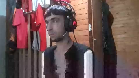 Snapshot of yuumis chatting on 11.14.25 Yuumi online show from 11.14.25