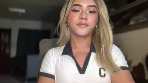 Miss Cali online show from 06.26.26