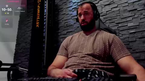 Snapshot of yy_david_yy chatting on 03.16.26 David online show from 03.16.26