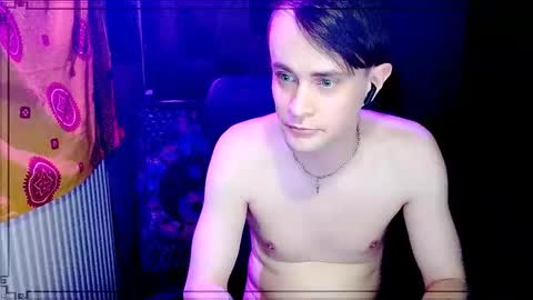   online show from 03.05.25