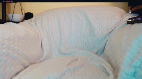 yzza_suave online show from 09.09.25