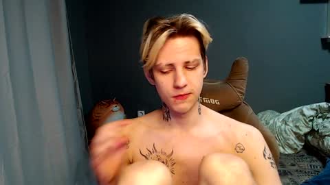 Toshka online show from 12.15.24