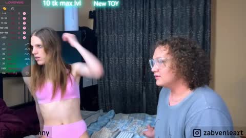 Snapshot of zabvenie chatting on 03.02.25 Jora and Konnycurly online show from 03.02.25