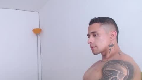 Zac Colleng online show from 02.05.25