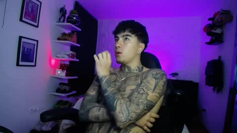 zac_muller1 online show from 02.19.26