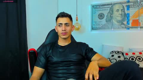 zachpri20 online show from 12.06.24