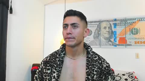 zachpri20 online show from 01.02.25